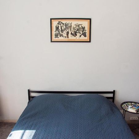 Entire 2-Bedroom Authentic Flat Київ Екстер'єр фото